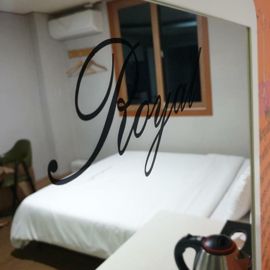 Pocheon Royal Hotell Eksteriør bilde