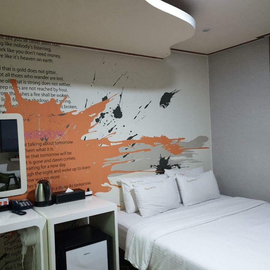 Pocheon Royal Hotell Eksteriør bilde