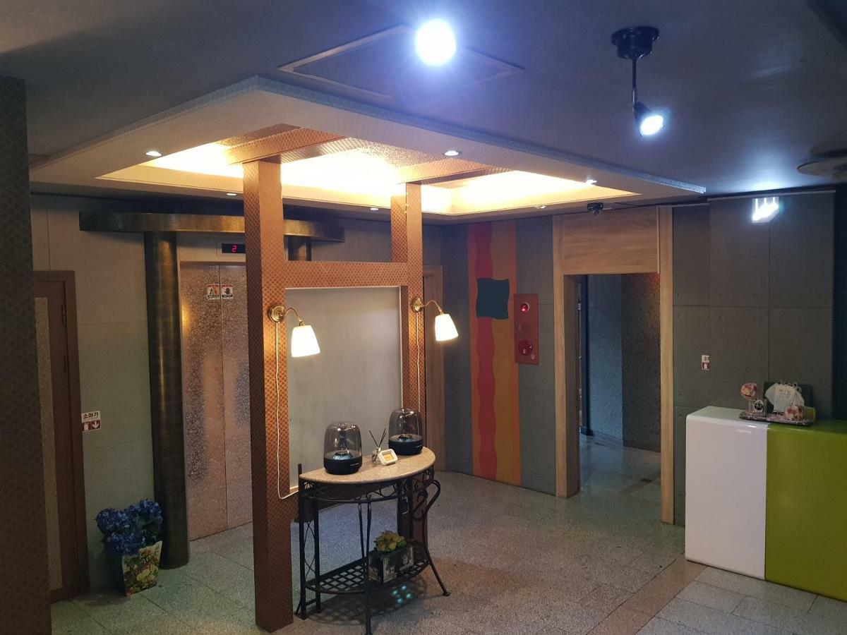 Pocheon Royal Hotell Eksteriør bilde
